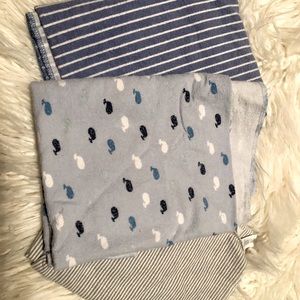 3 receiving blankets